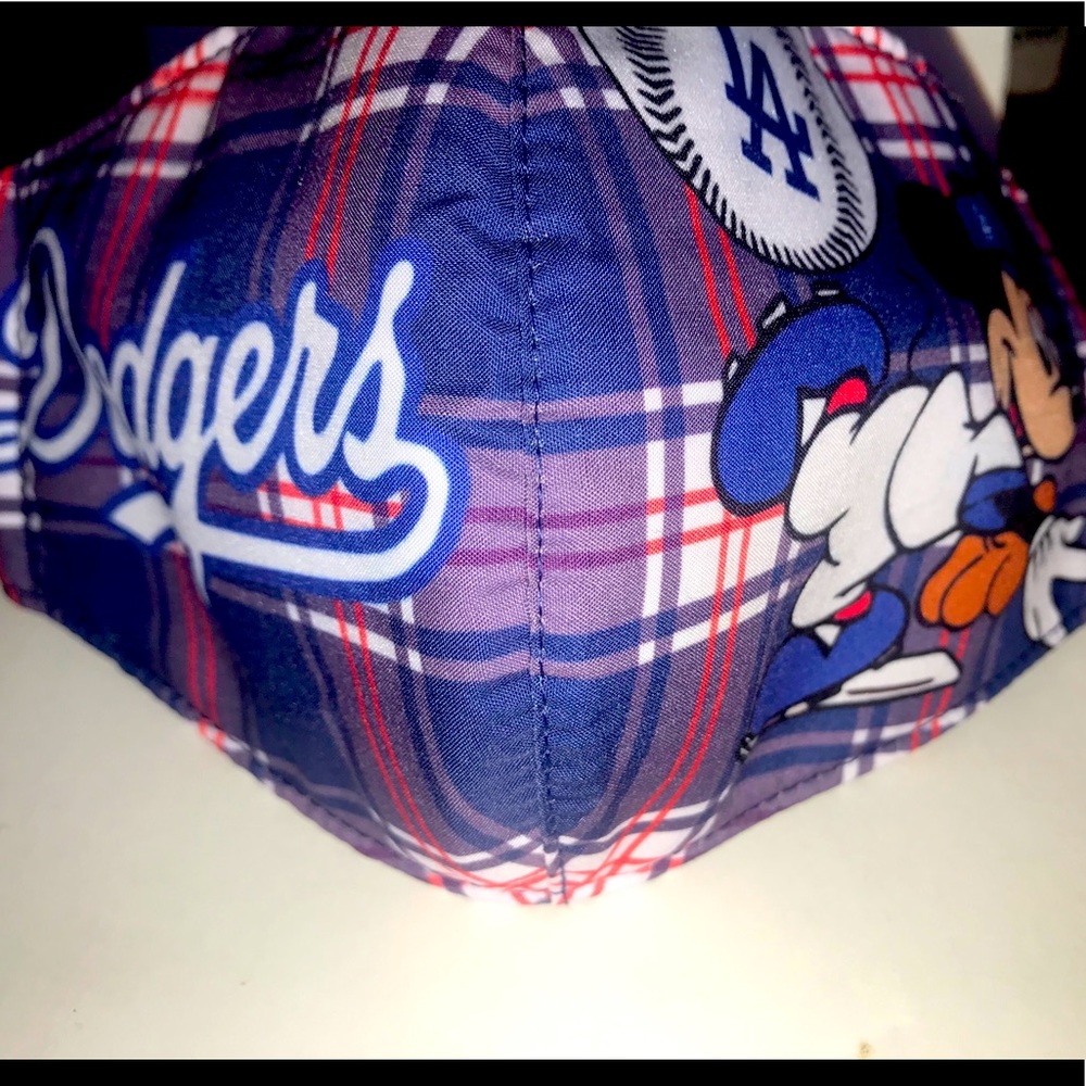 Dodgers w Mickey face mask